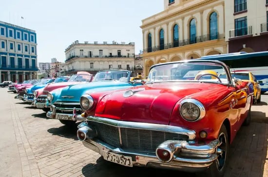 vintage car-havana-shutterstock_728958049